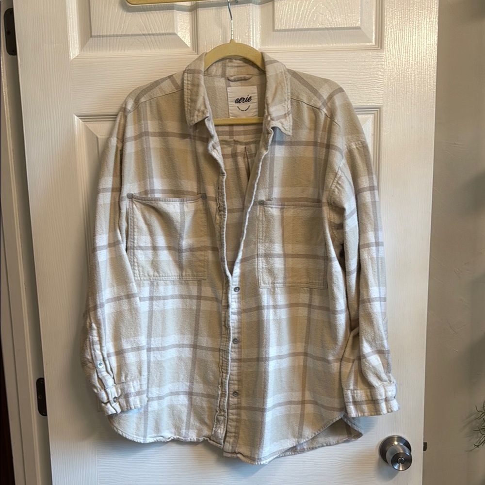 Aerie flannel button up top size large
